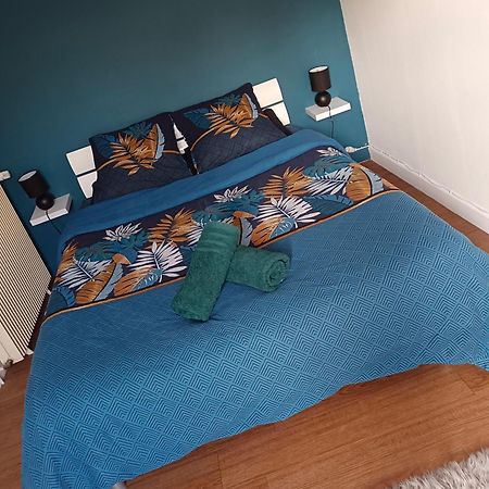 Petite Maison Etape Loire A Velo Ou Compostelle Mosnes Kültér fotó